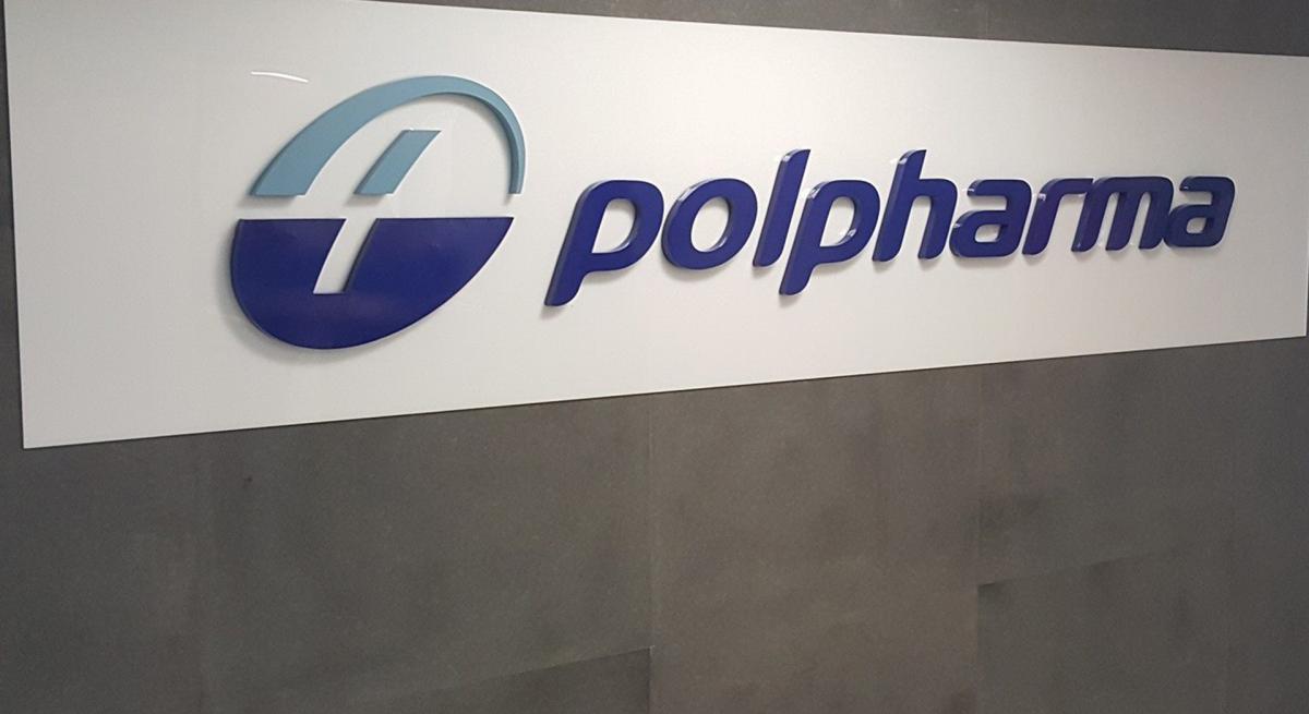 POLPHARMA | Plexiglass Signage